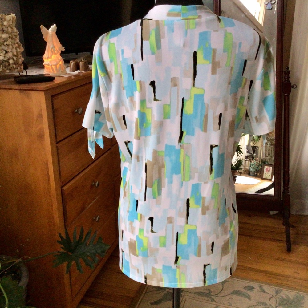 Abstract Patterned Blouse - image 8